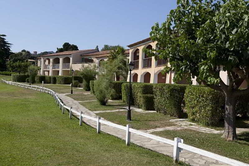 Residence Pierre & Vacances Les Parcs De Grimaud Exterior photo